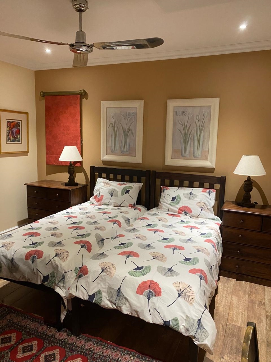 To Let 3 Bedroom Property for Rent in Constantia Vale Western Cape